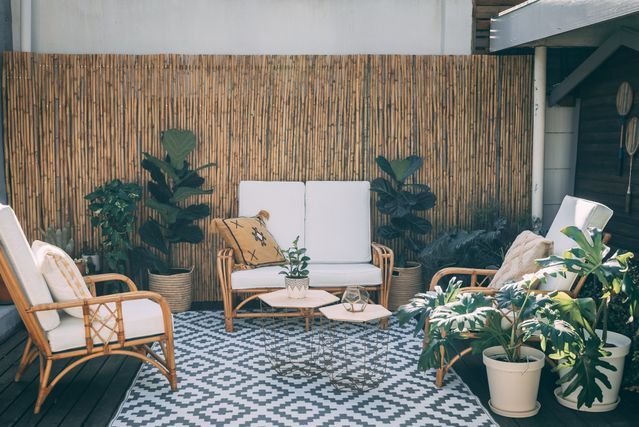 How to Buy Outdoor Furniture in Australia Without Regretting It After One Summer?