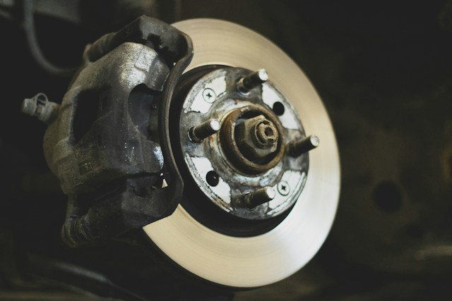 Stopping Power on Semi-Rural Roads: A Langwarrin Driver’s Guide to Brake Health